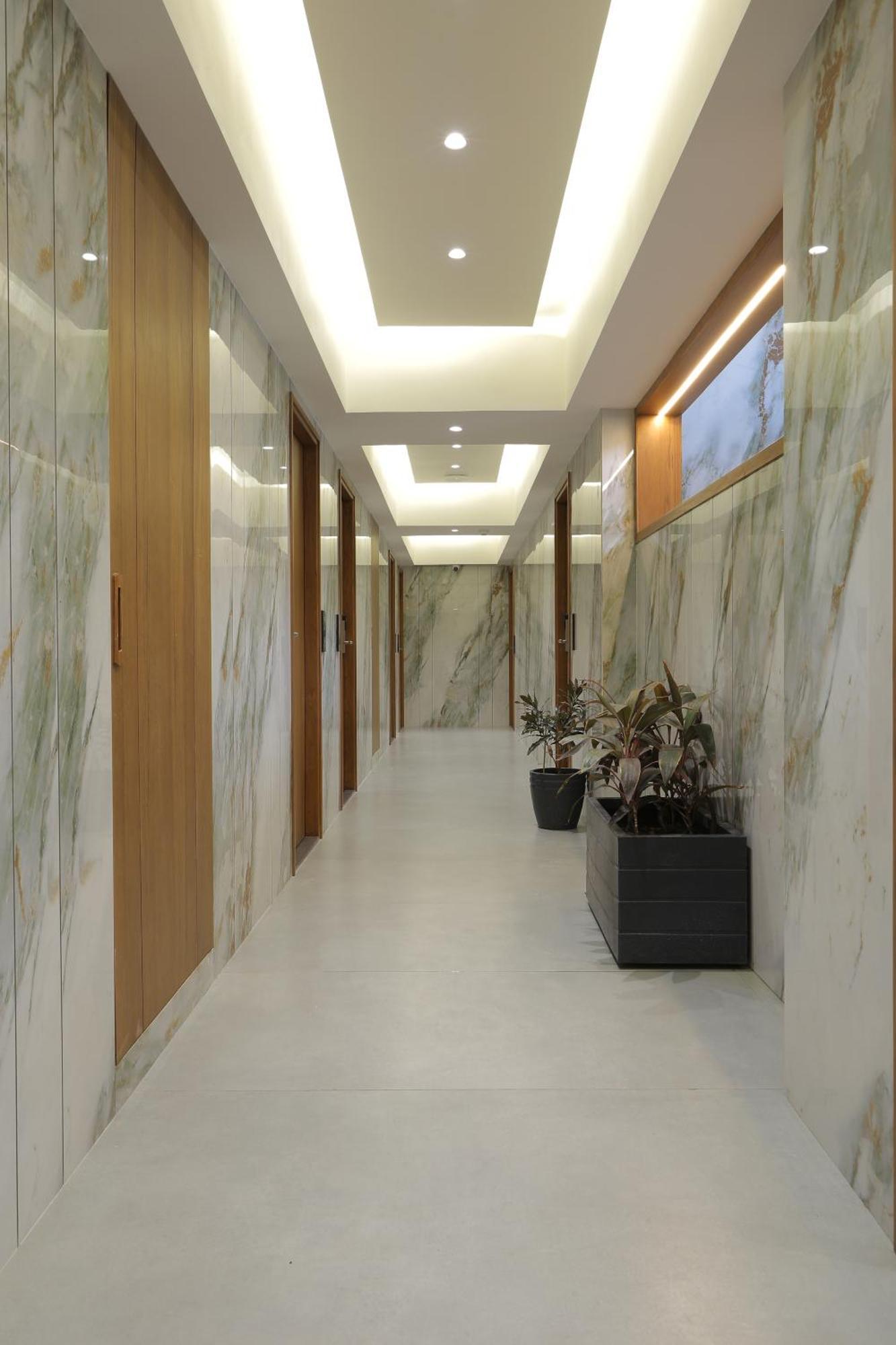 Plenteous Inn Ahmedabad Buitenkant foto